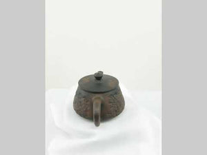 360° rotating view of PorSva No.34 Shipiao fully carved phoenix clay teapot