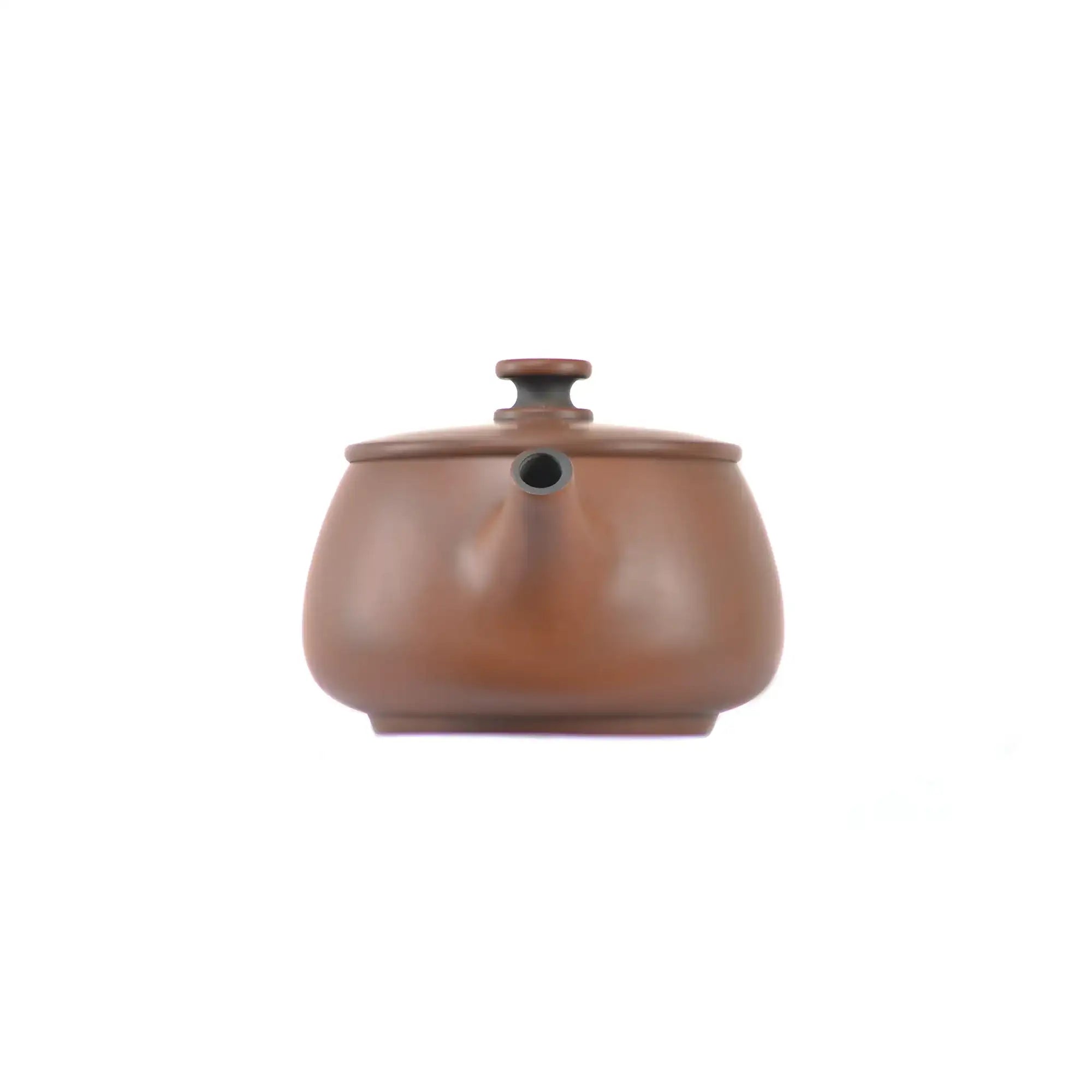 Hanwa clay teapot No.3 showing rounded body shape and natural bronze clay texture