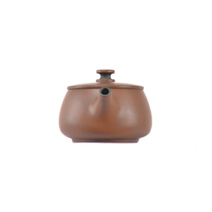 Hanwa clay teapot No.3 showing rounded body shape and natural bronze clay texture