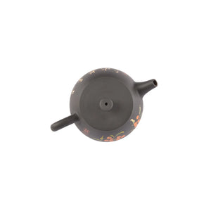 Top view of clay teapot No.27 highlighting lid shape and persimmon pattern detail