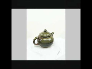 360° rotating view of PorSva No.46 wood-fired Jianshui clay teapot